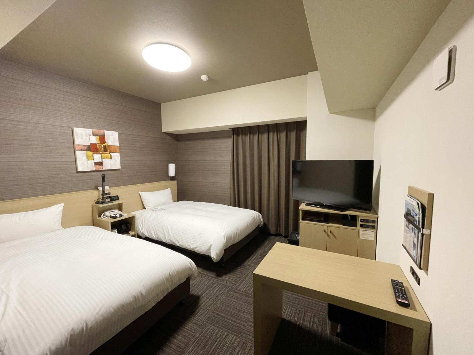 Hotel Route-Inn Osaka Takaishi -Hagoromo Ekimae- Ngoại thất bức ảnh