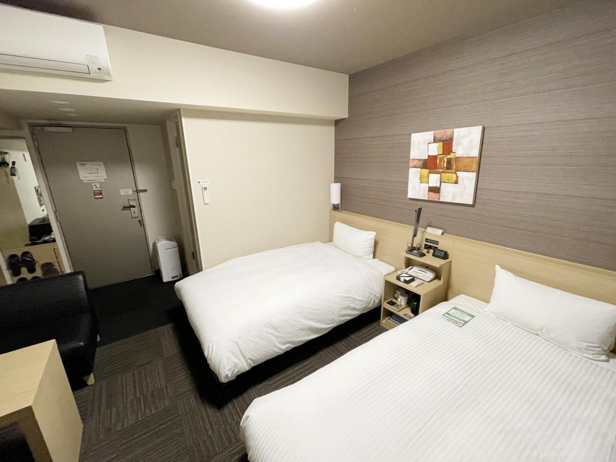 Hotel Route-Inn Osaka Takaishi -Hagoromo Ekimae- Ngoại thất bức ảnh