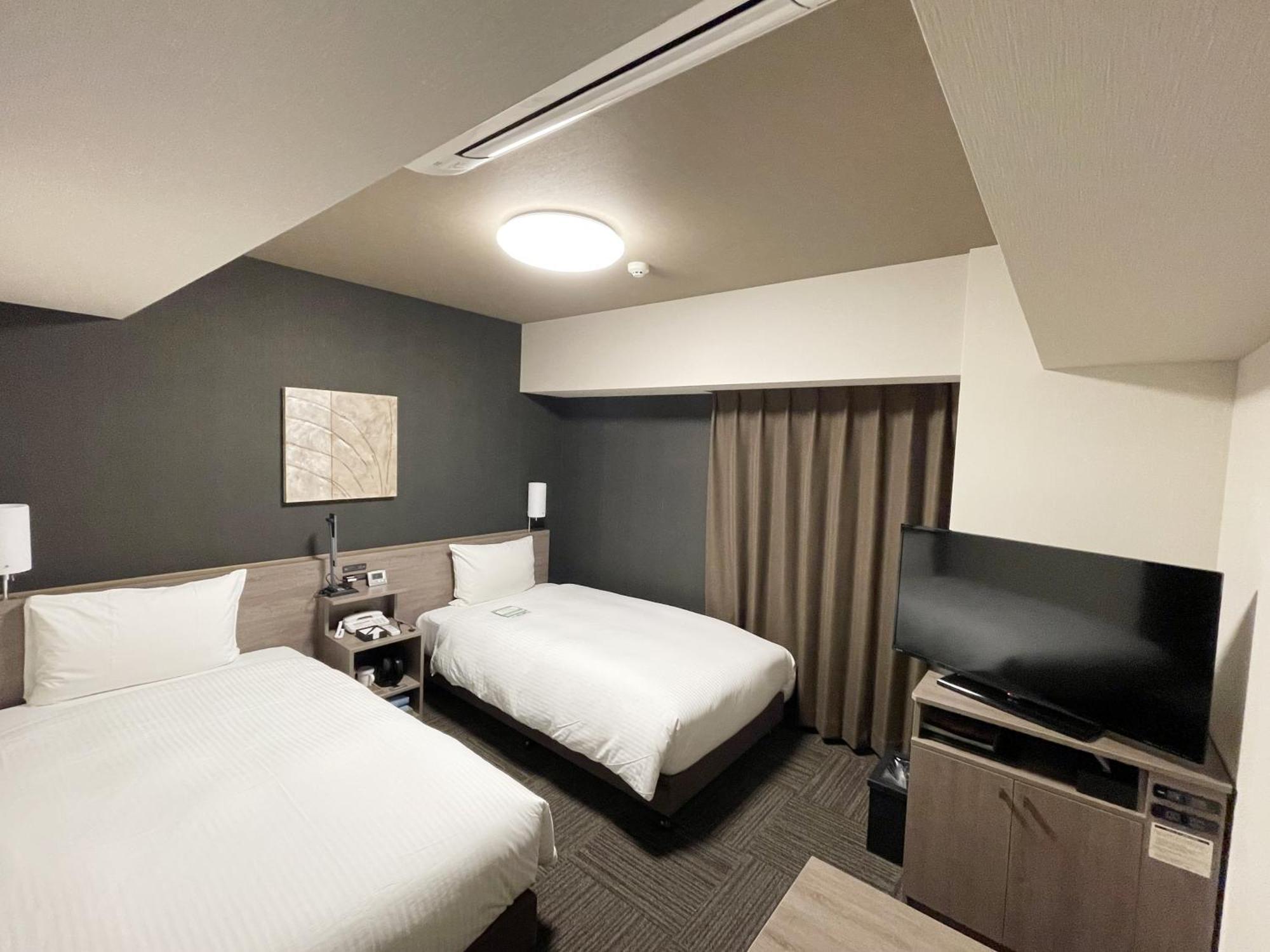 Hotel Route-Inn Osaka Takaishi -Hagoromo Ekimae- Ngoại thất bức ảnh